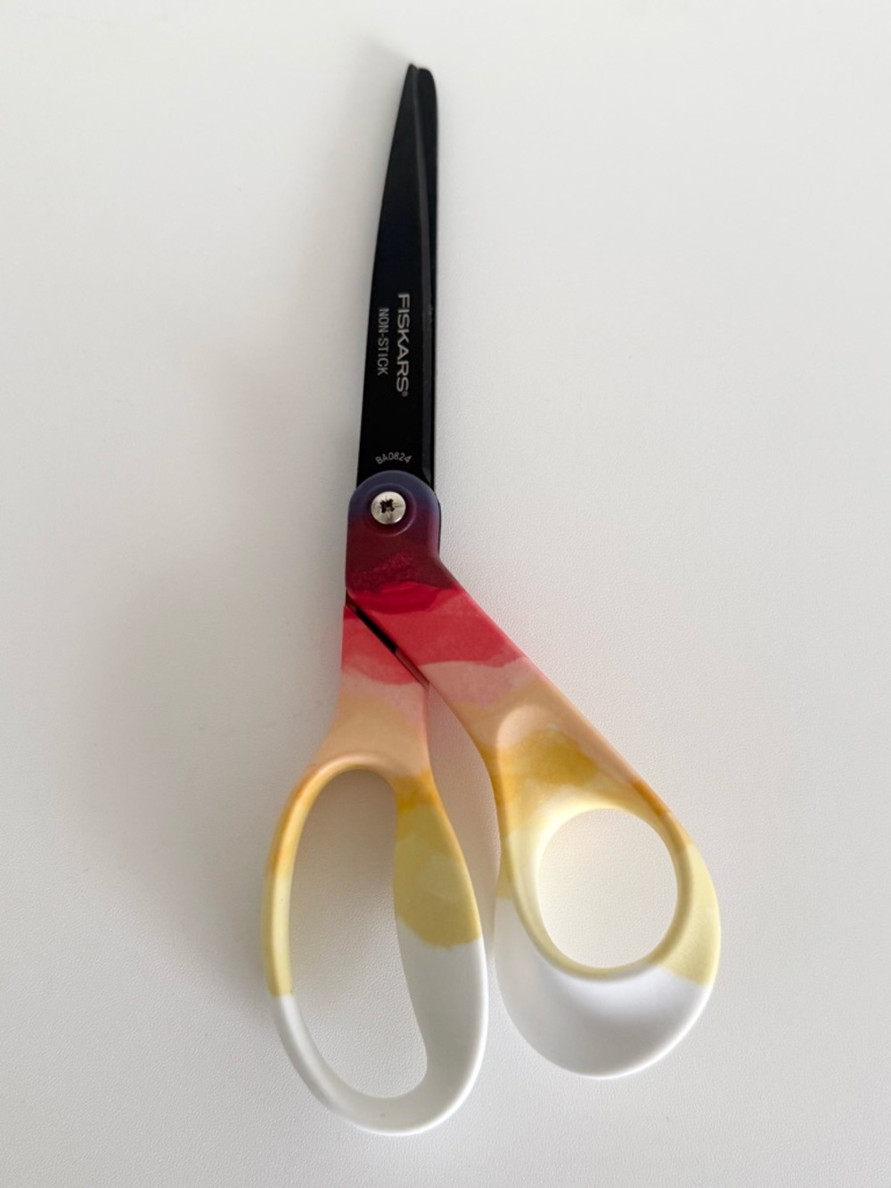 FISKARS non-stick patterned ombre scissors